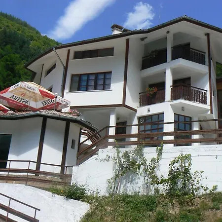 Hotell Fisherman's Hut Family Beden