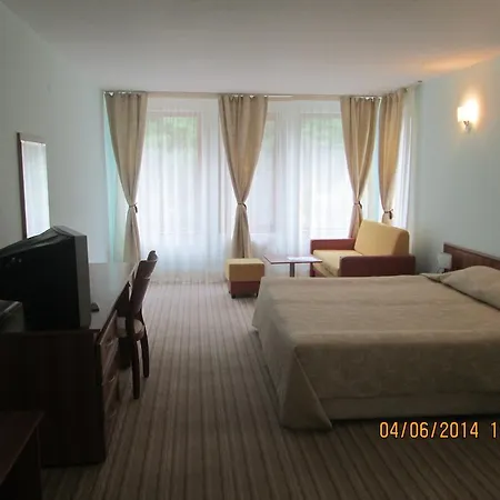 Fisherman's Hut Family Отель 3*