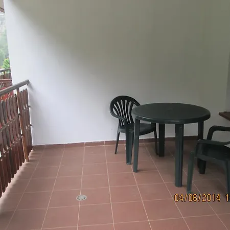 Fisherman's Hut Family Hotell 3*