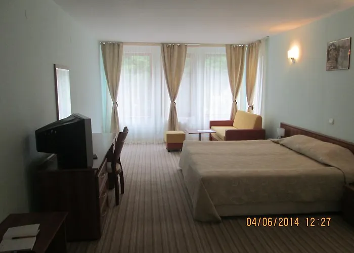 Fisherman's Hut Family Hotel 3*