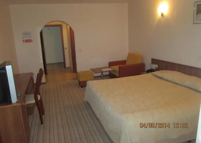 Fisherman's Hut Family Hotel